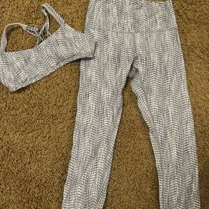 Lululemon Set Size 6